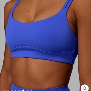 LSKD Brand new with tags Vogue sports Bra - Size Medium.
